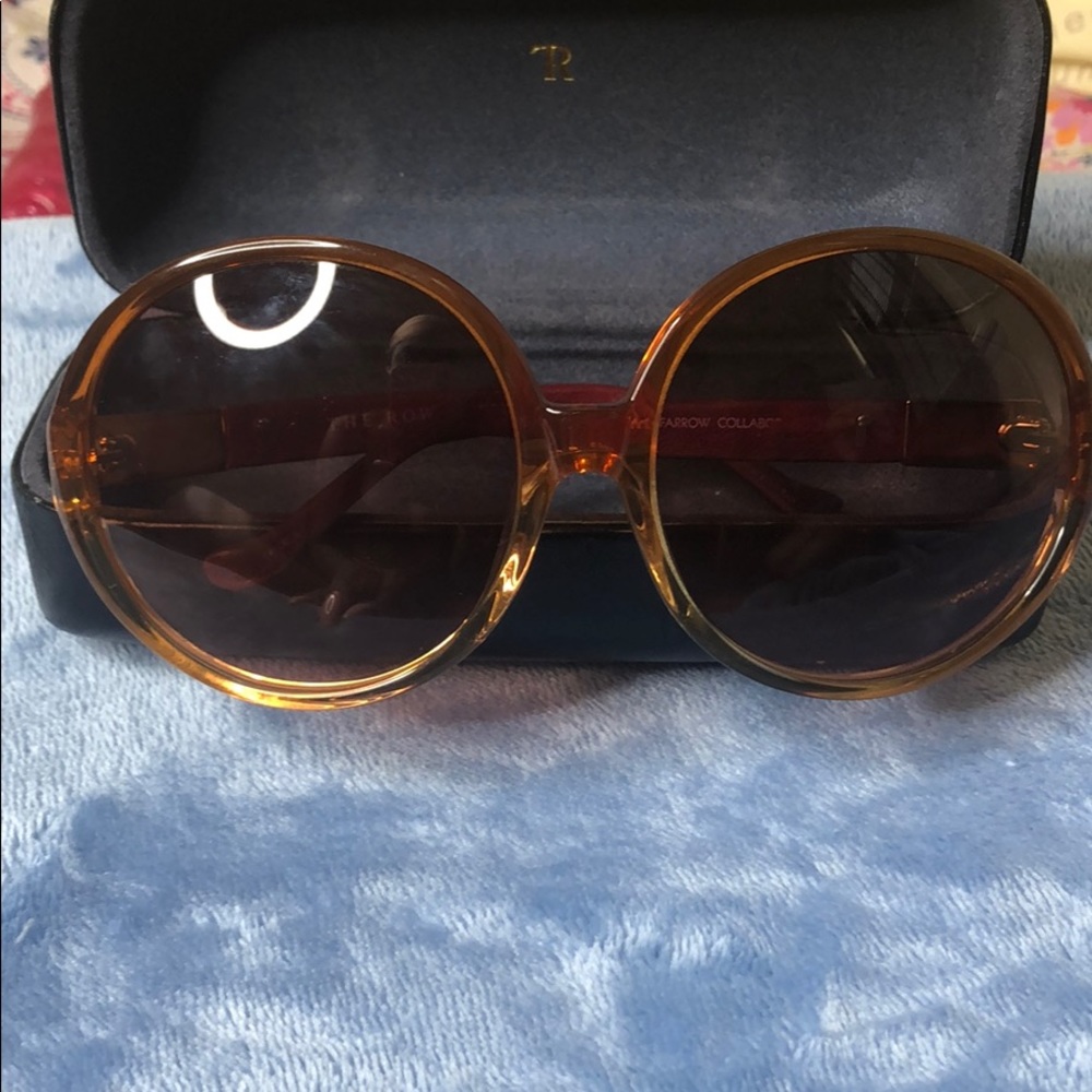 The Row Jackie O frames
